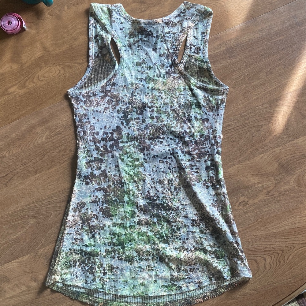 Daytrip Gold Sequin Racerback Tank - Picture 3 of 3